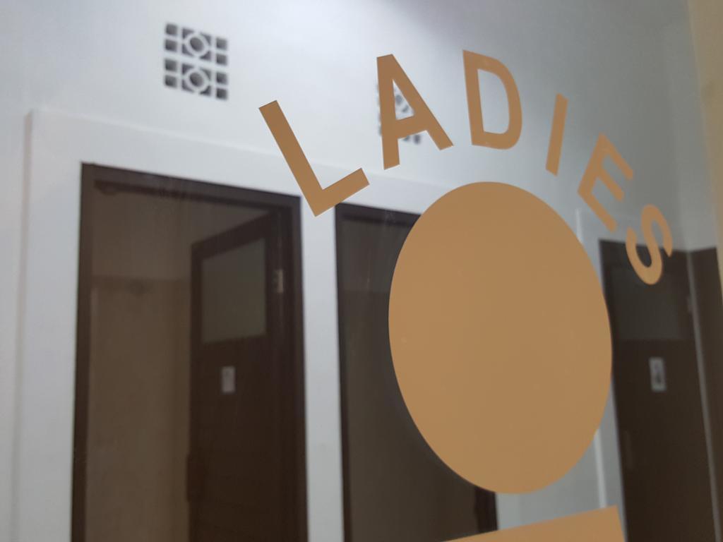 Lit Superposé dans Dortoir pour Femmes